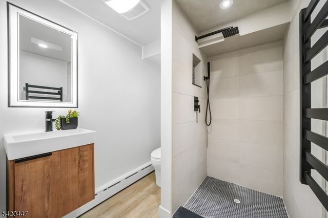 132 Upper High Crest Dr, West Milford Twp., NJ 07480