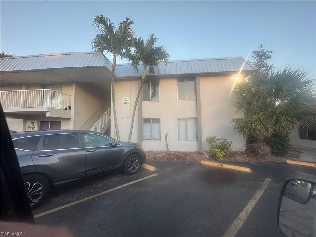 1830 Maravilla AVE # 811, Fort Myers, FL 33901