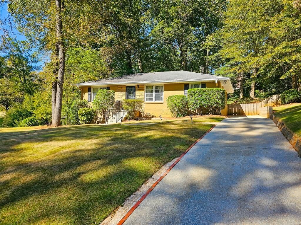 990 Willivee Drive, Decatur, GA 30033