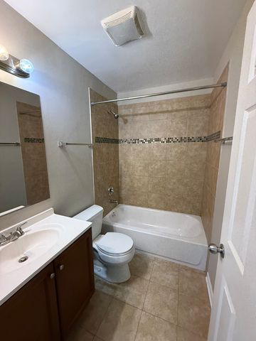 9104 Lincoln Court 203, Orland Park, IL 60462