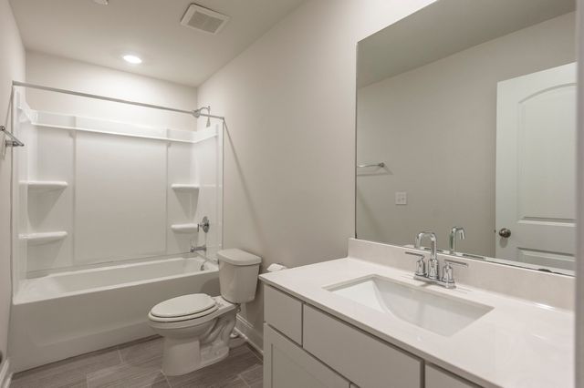 204 Douglas Bend Rd Unit 903, Gallatin, TN 37066