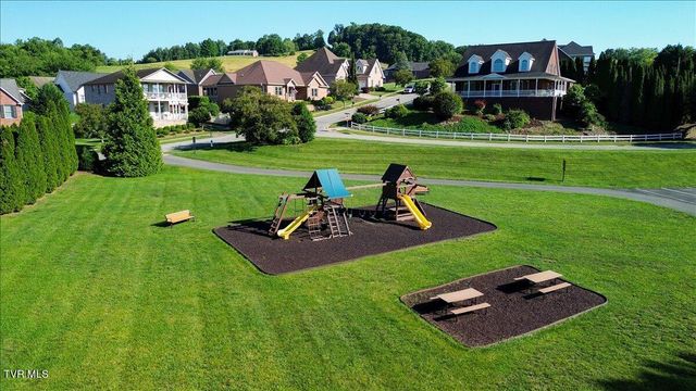 211 Harbor Approach, Johnson City, TN 37601