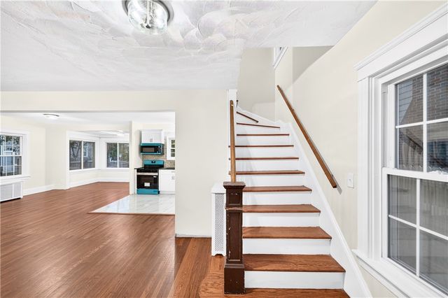 162 Verndale Avenue, Providence, RI 02905