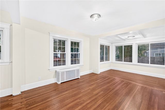 162 Verndale Avenue, Providence, RI 02905