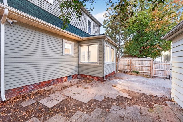 162 Verndale Avenue, Providence, RI 02905
