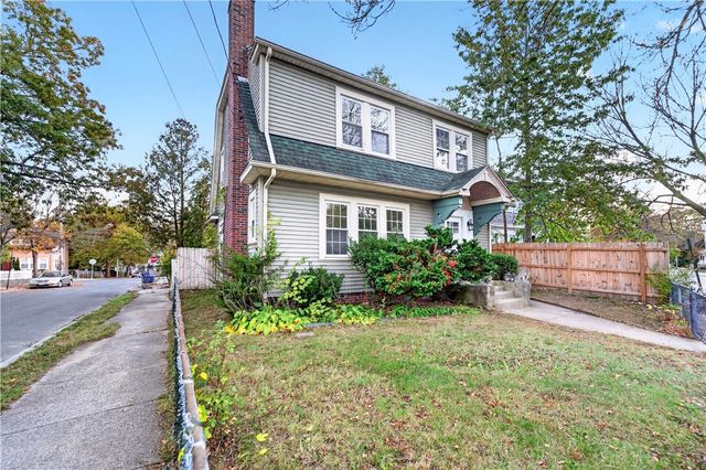 162 Verndale Avenue, Providence, RI 02905