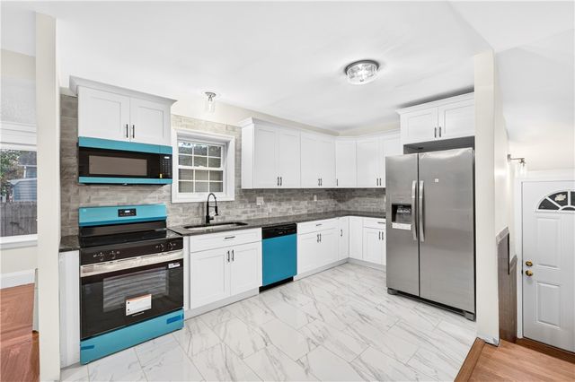 162 Verndale Avenue, Providence, RI 02905