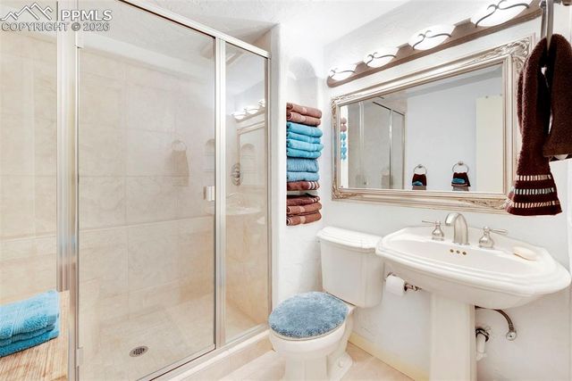 629 Arnold Lane, Colorado Springs, CO 80904