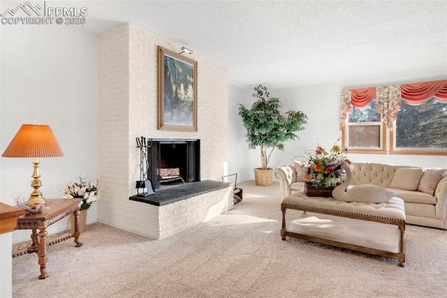 629 Arnold Lane, Colorado Springs, CO 80904