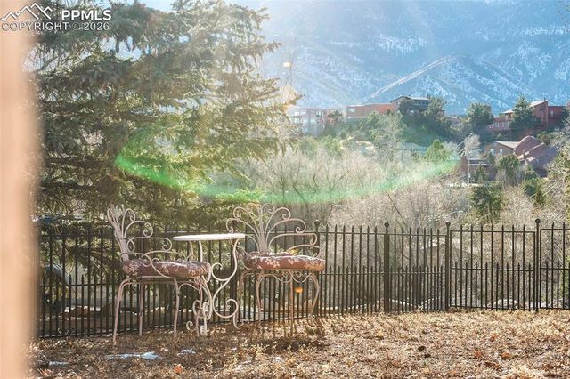 629 Arnold Lane, Colorado Springs, CO 80904