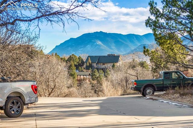 629 Arnold Lane, Colorado Springs, CO 80904