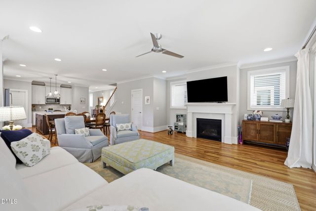 413 Heather Drive, Raleigh, NC 27606
