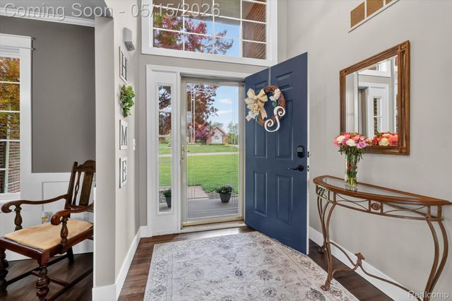 10119 Otter Drive, Green Oak Township, MI 48178