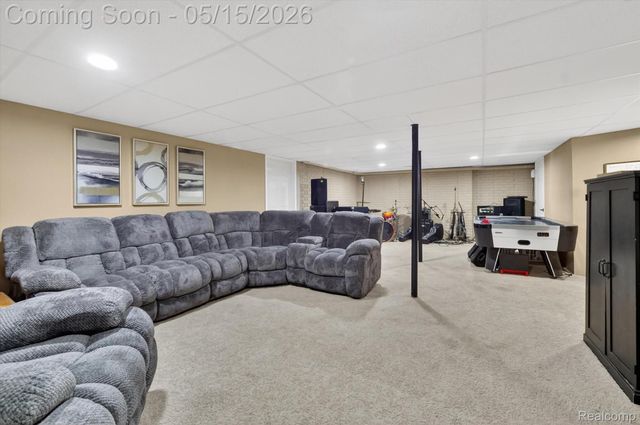 10119 Otter Drive, Green Oak Township, MI 48178