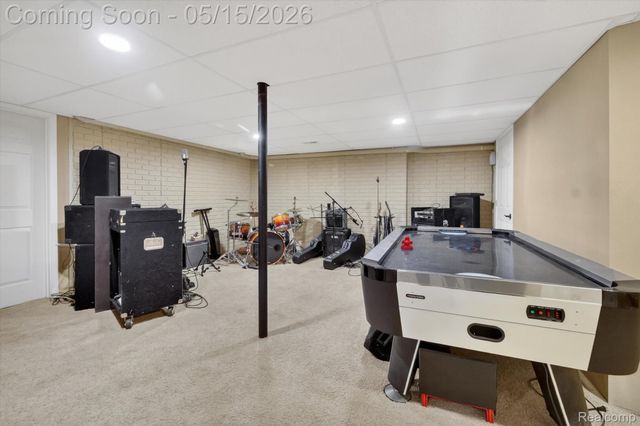 10119 Otter Drive, Green Oak Township, MI 48178