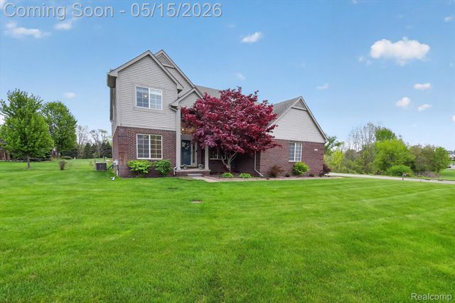 10119 Otter Drive, Green Oak Township, MI 48178