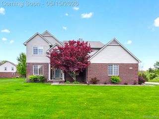 10119 Otter Drive, Green Oak Township, MI 48178