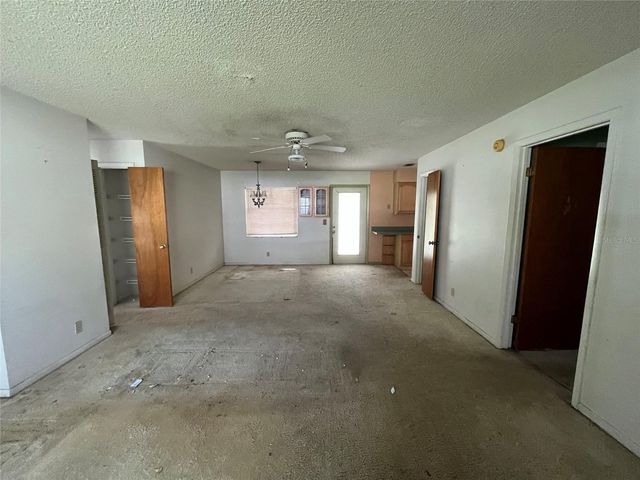 2660 NE 45TH STREET, Ocala, FL 34479