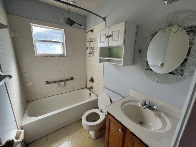 2660 NE 45TH STREET, Ocala, FL 34479