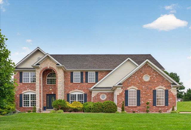 371 Galahad Court, Weldon Spring, MO 63304