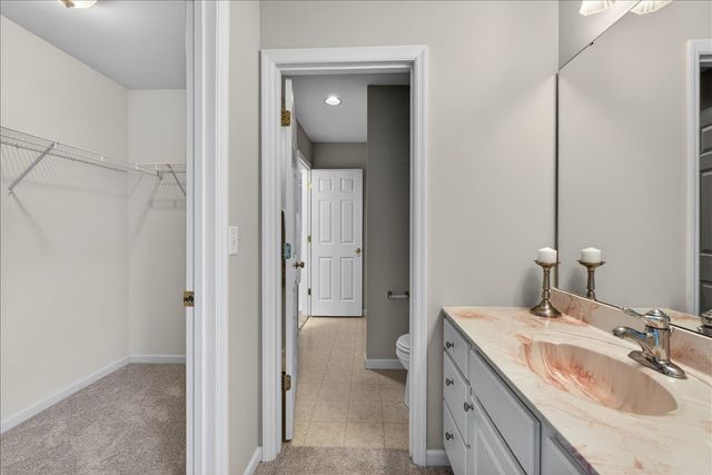 371 Galahad Court, Weldon Spring, MO 63304