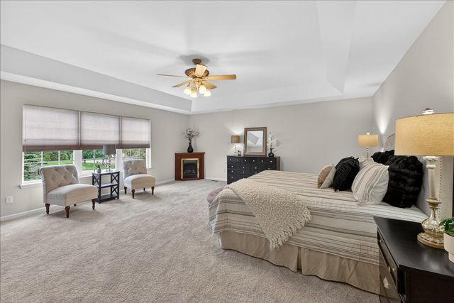 371 Galahad Court, Weldon Spring, MO 63304