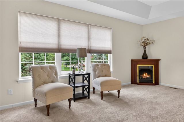 371 Galahad Court, Weldon Spring, MO 63304