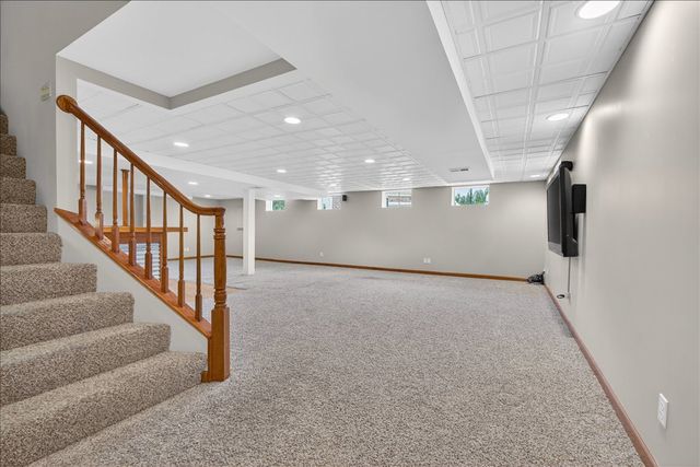 371 Galahad Court, Weldon Spring, MO 63304