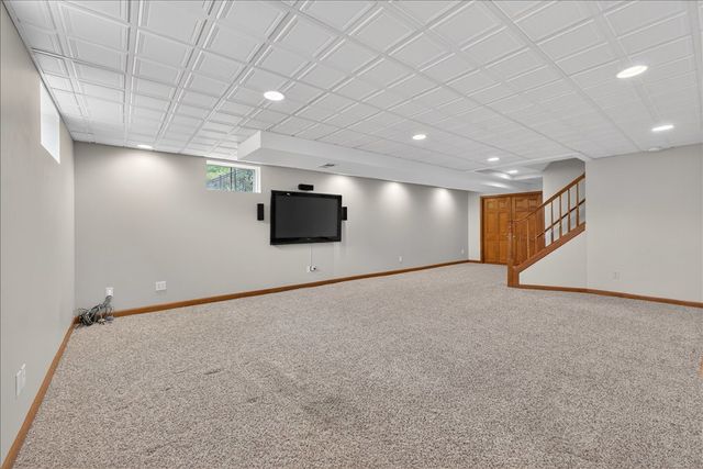 371 Galahad Court, Weldon Spring, MO 63304