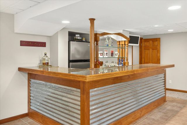 371 Galahad Court, Weldon Spring, MO 63304