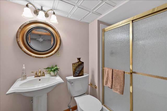 371 Galahad Court, Weldon Spring, MO 63304