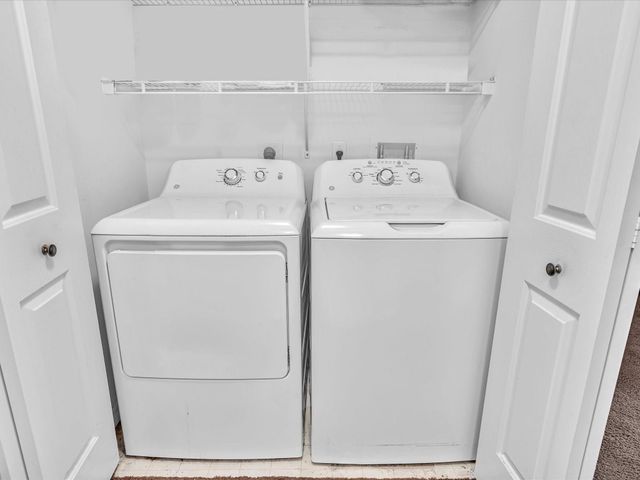 2421 NE 65th Street 406, Fort Lauderdale, FL 33308