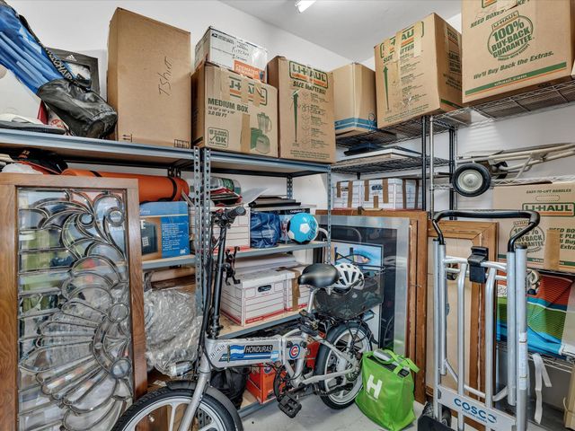 2421 NE 65th Street 406, Fort Lauderdale, FL 33308