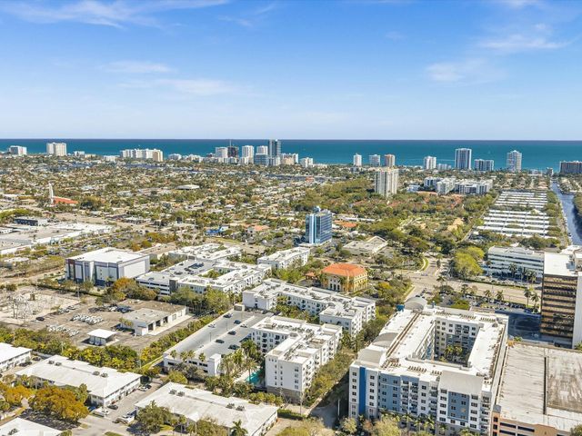 2421 NE 65th Street 406, Fort Lauderdale, FL 33308