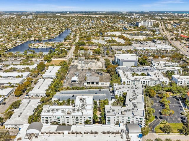 2421 NE 65th Street 406, Fort Lauderdale, FL 33308