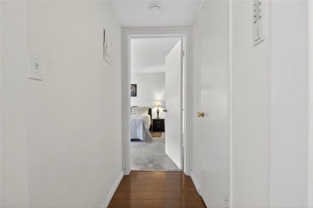 5429 Newcastle 204, Encino, CA 91316