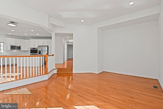 9927 MILES STONE CT, Vienna, VA 22181