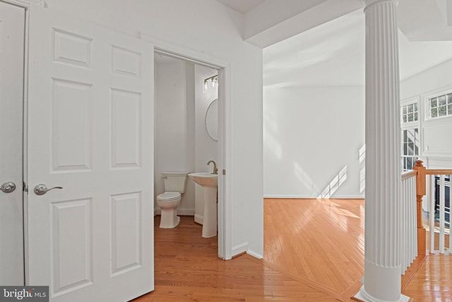 9927 MILES STONE CT, Vienna, VA 22181