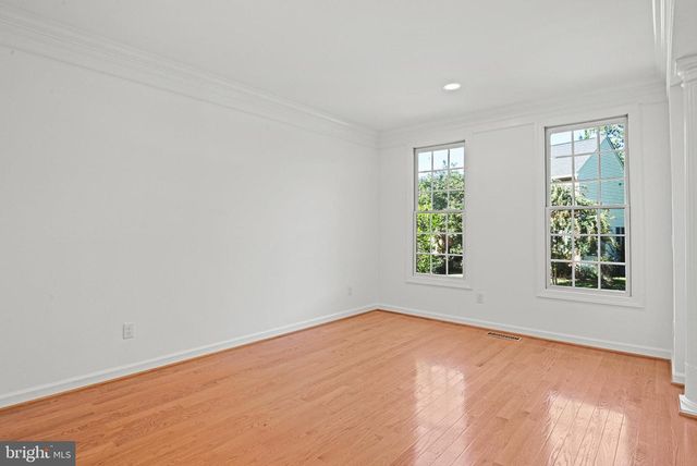 9927 MILES STONE CT, Vienna, VA 22181