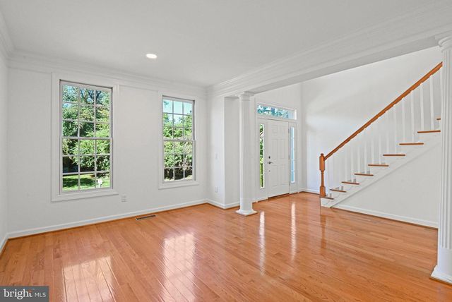 9927 MILES STONE CT, Vienna, VA 22181