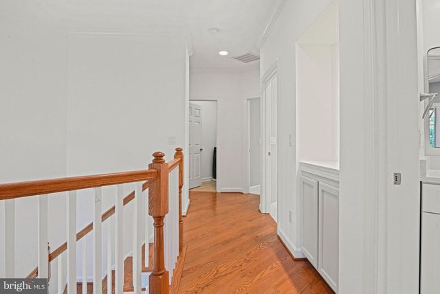 9927 MILES STONE CT, Vienna, VA 22181