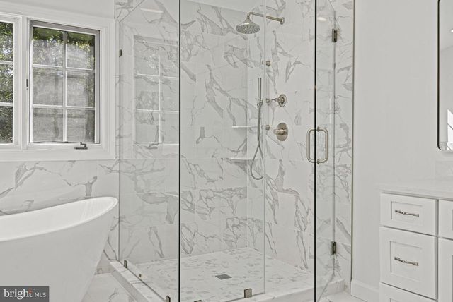 9927 MILES STONE CT, Vienna, VA 22181