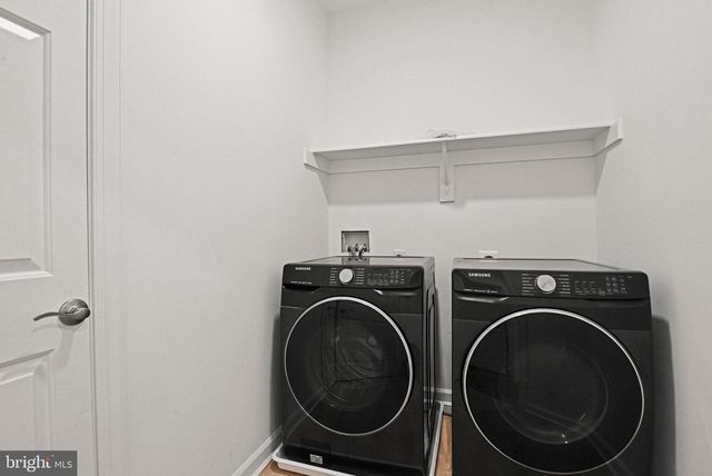 9927 MILES STONE CT, Vienna, VA 22181