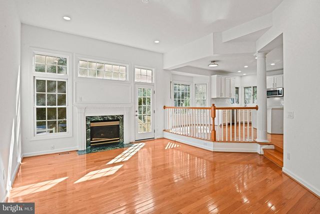 9927 MILES STONE CT, Vienna, VA 22181