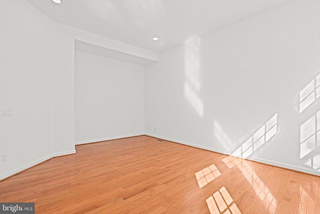 9927 MILES STONE CT, Vienna, VA 22181