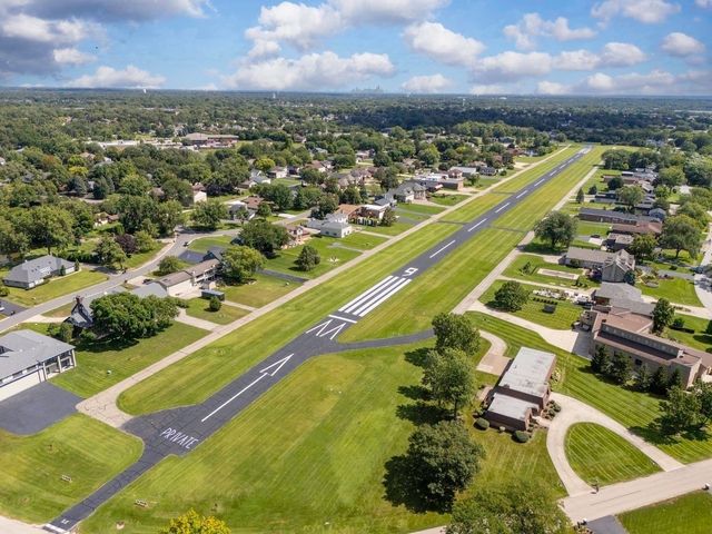 8538 Washington Street, Downers Grove, IL 60516