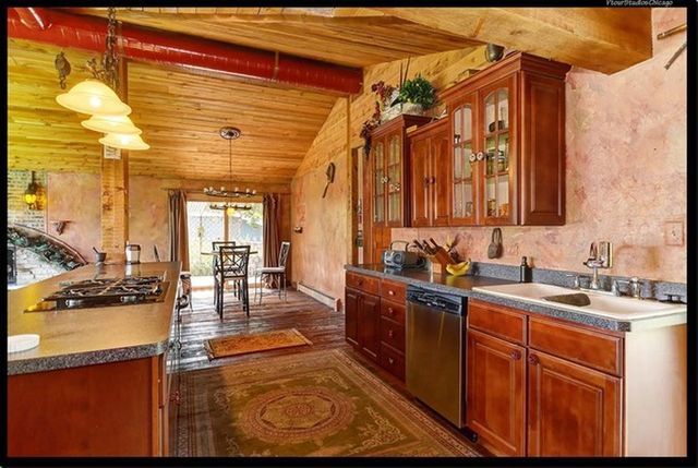 8538 Washington Street, Downers Grove, IL 60516