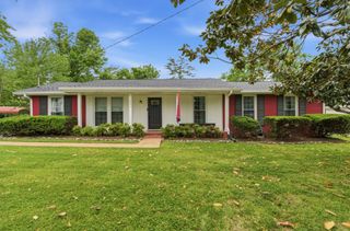 7431 Stacy Dr, Nashville, TN 37221