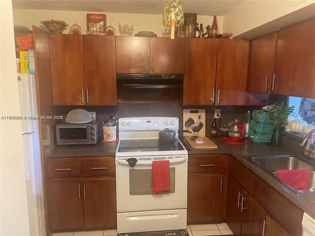 3399 Foxcroft Rd 315, Miramar, FL 33025