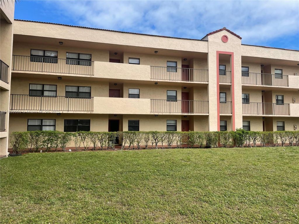 3399 Foxcroft Rd 315, Miramar, FL 33025